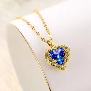 Stainless Steel Lady Inlay Heart Shape Artificial Gemstones Pendant Necklace